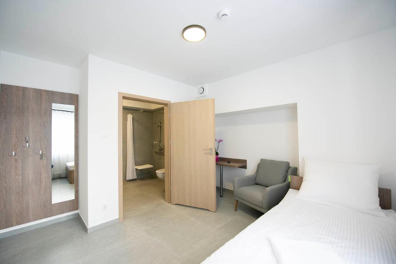 Hostel Sms Free Parking Bydgoszcz Eksteriør bilde